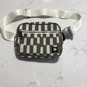 NEW Thread belt bag/ fanny pack